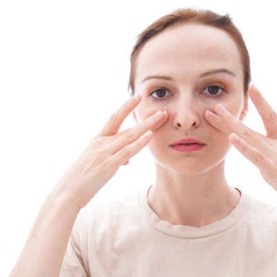 Pros & Cons of Dark Circles Treatment