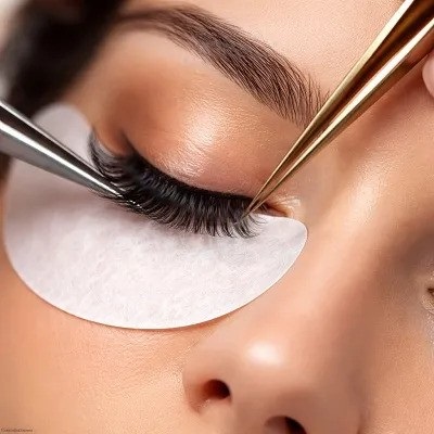 Do Eyelash Extensions Damage Real Lashes